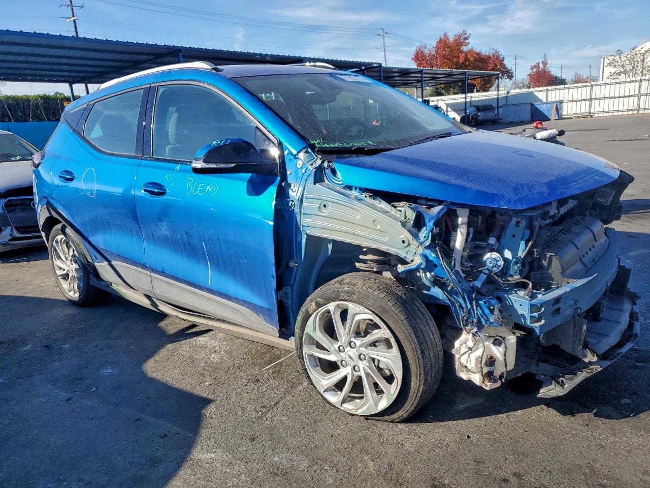 2023 CHEVROLET BOLT EUV LT photo 4