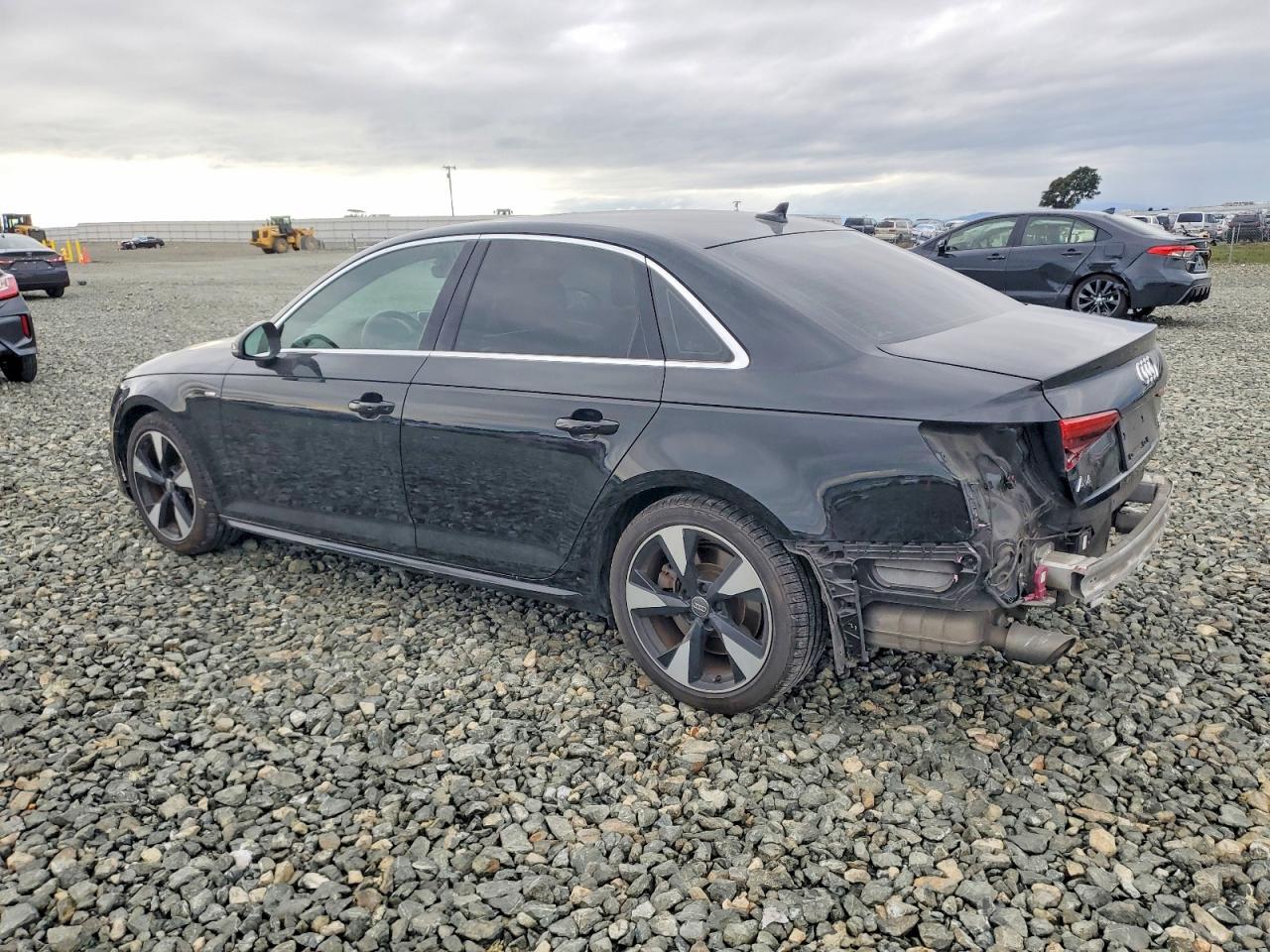 2017 AUDI A4 PREMIUM PLUS photo 2