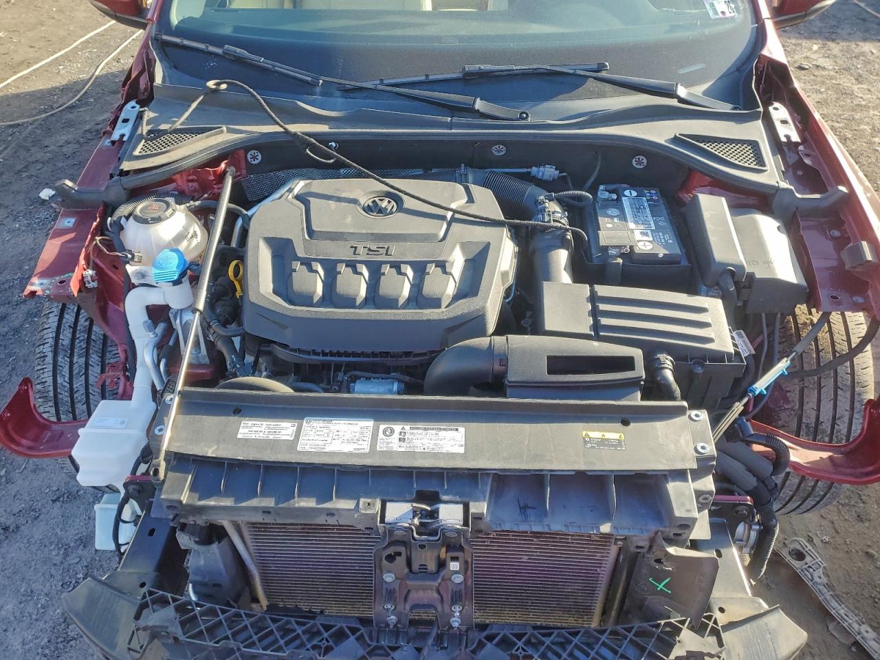 2019 VOLKSWAGEN PASSAT WOLFSBURG photo 11