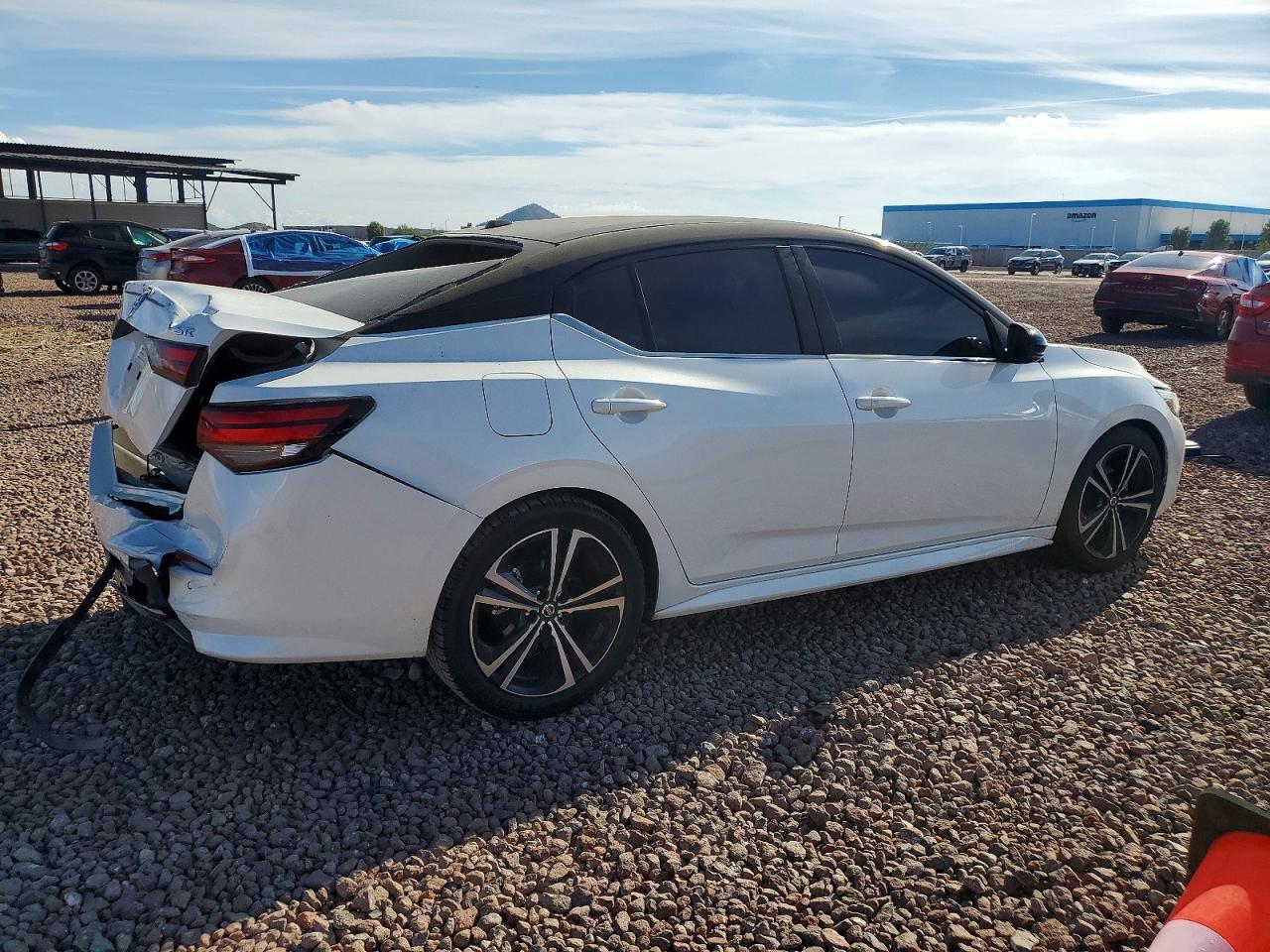 2023 NISSAN SENTRA SR photo 3