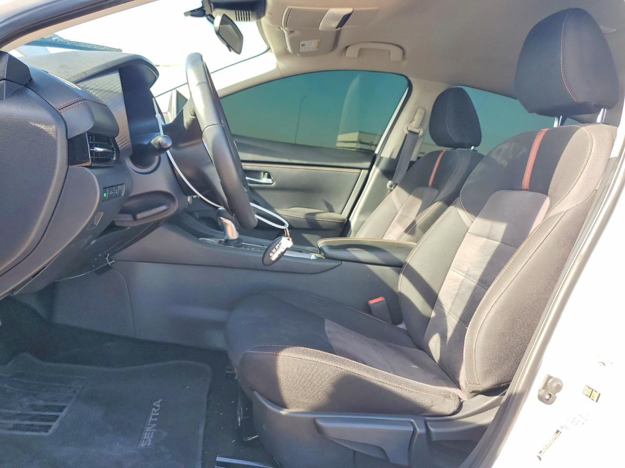2023 NISSAN SENTRA SR photo 7