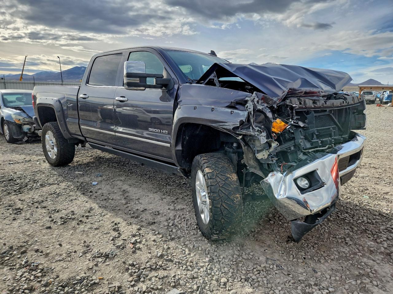 2016 CHEVROLET SILVERADO K3500 LTZ photo 4