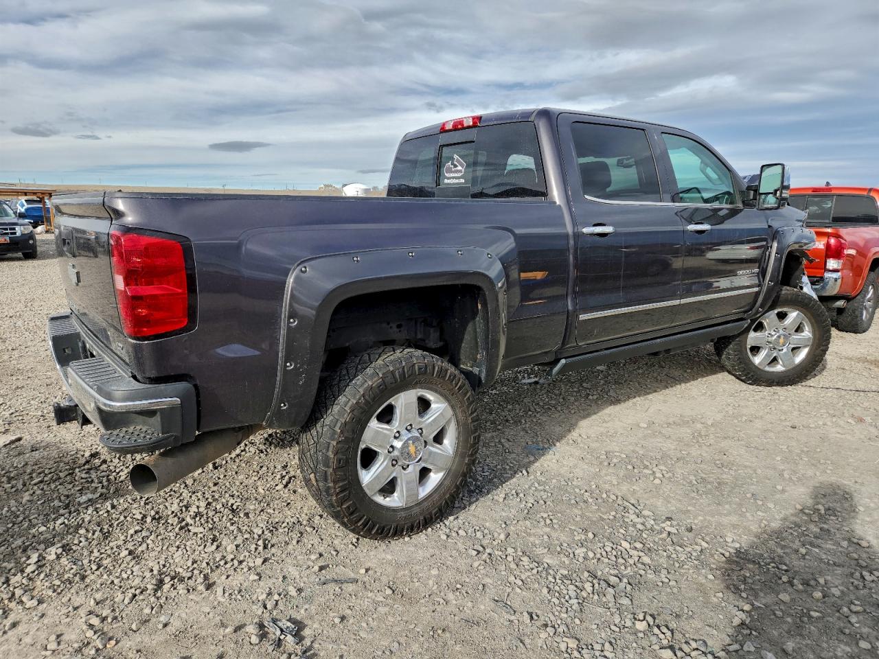 2016 CHEVROLET SILVERADO K3500 LTZ photo 3