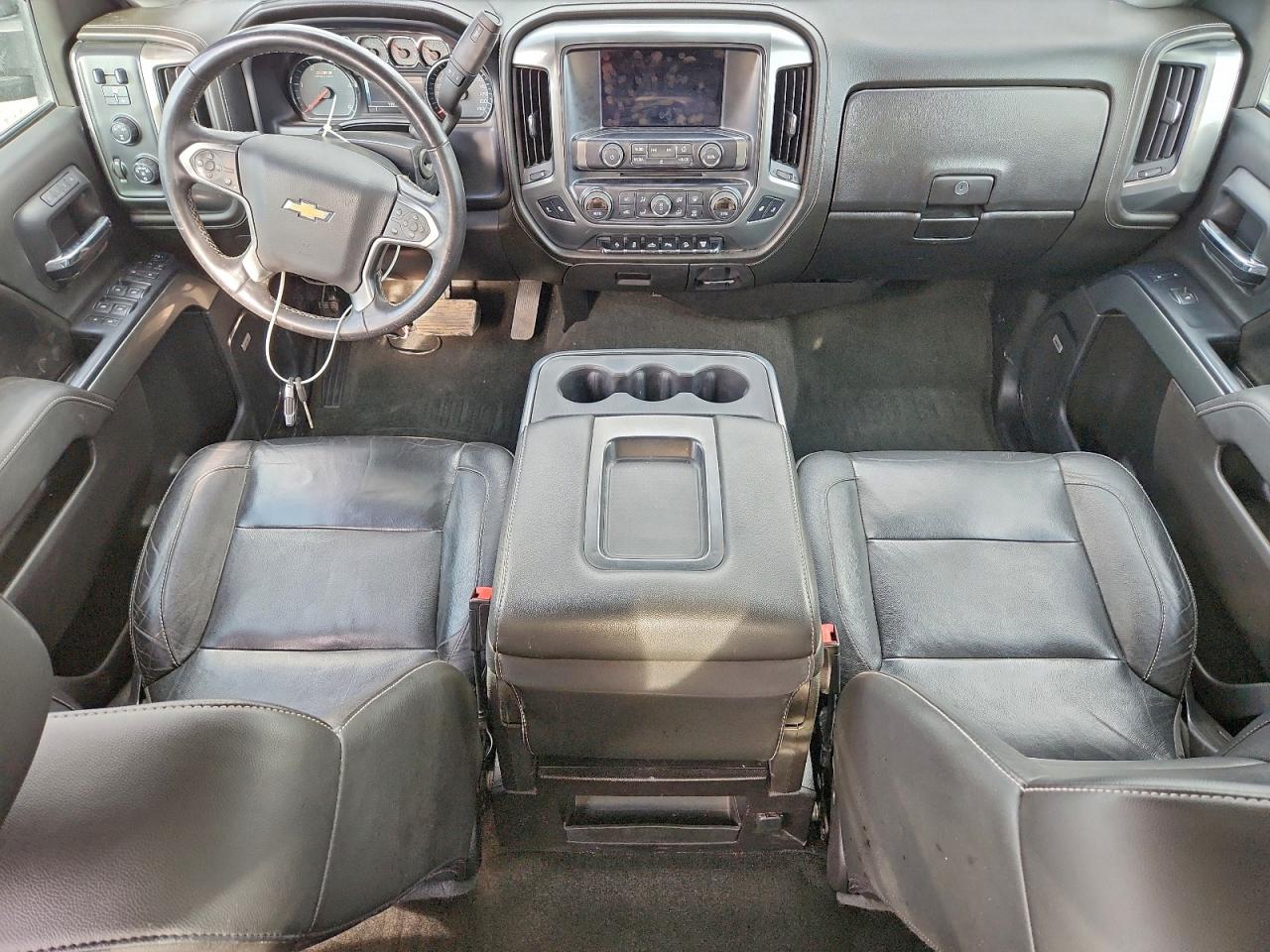 2016 CHEVROLET SILVERADO K3500 LTZ photo 8