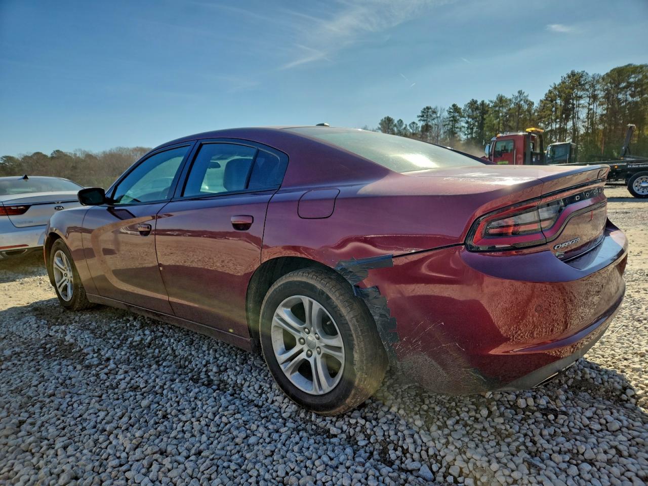 2020 DODGE CHARGER SXT photo 2
