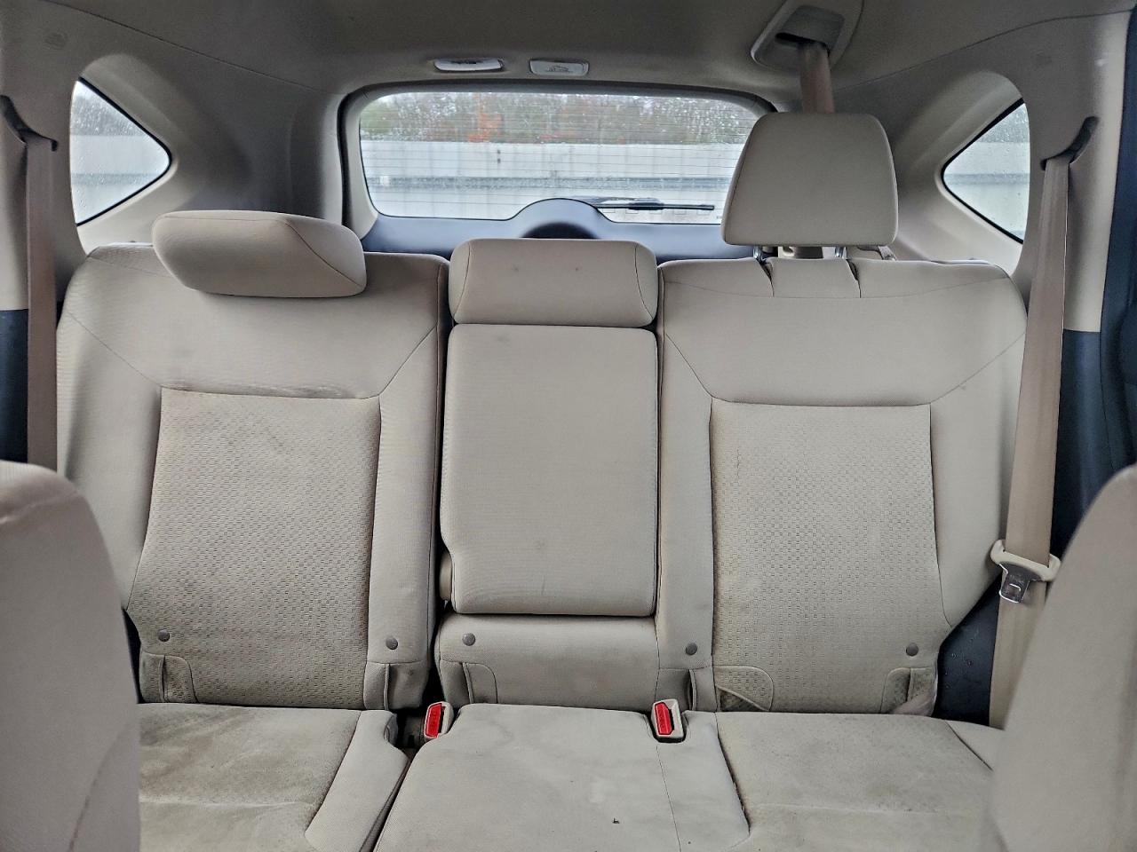 2015 HONDA CR-V LX photo 10