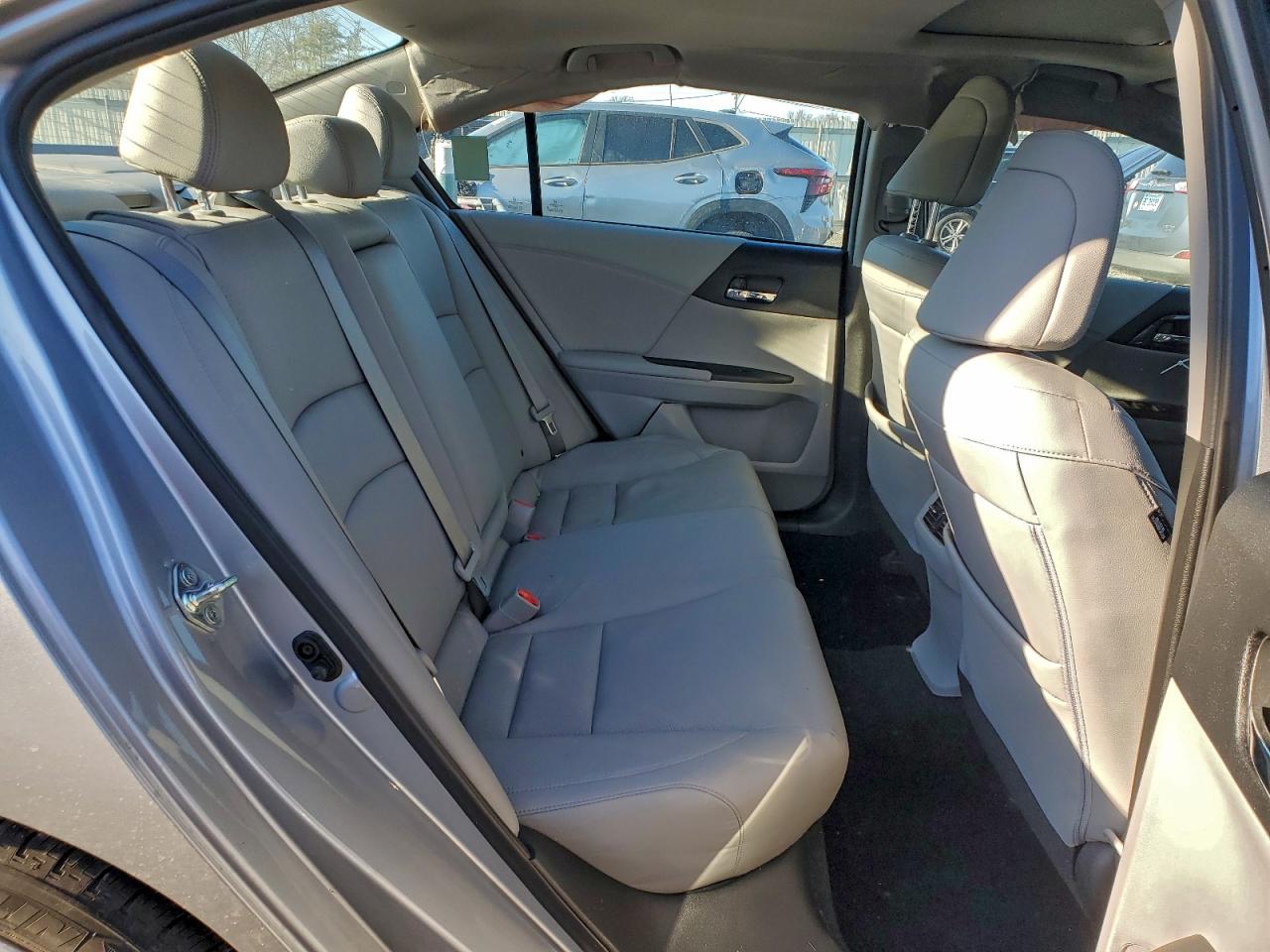 2016 HONDA ACCORD EXL photo 10