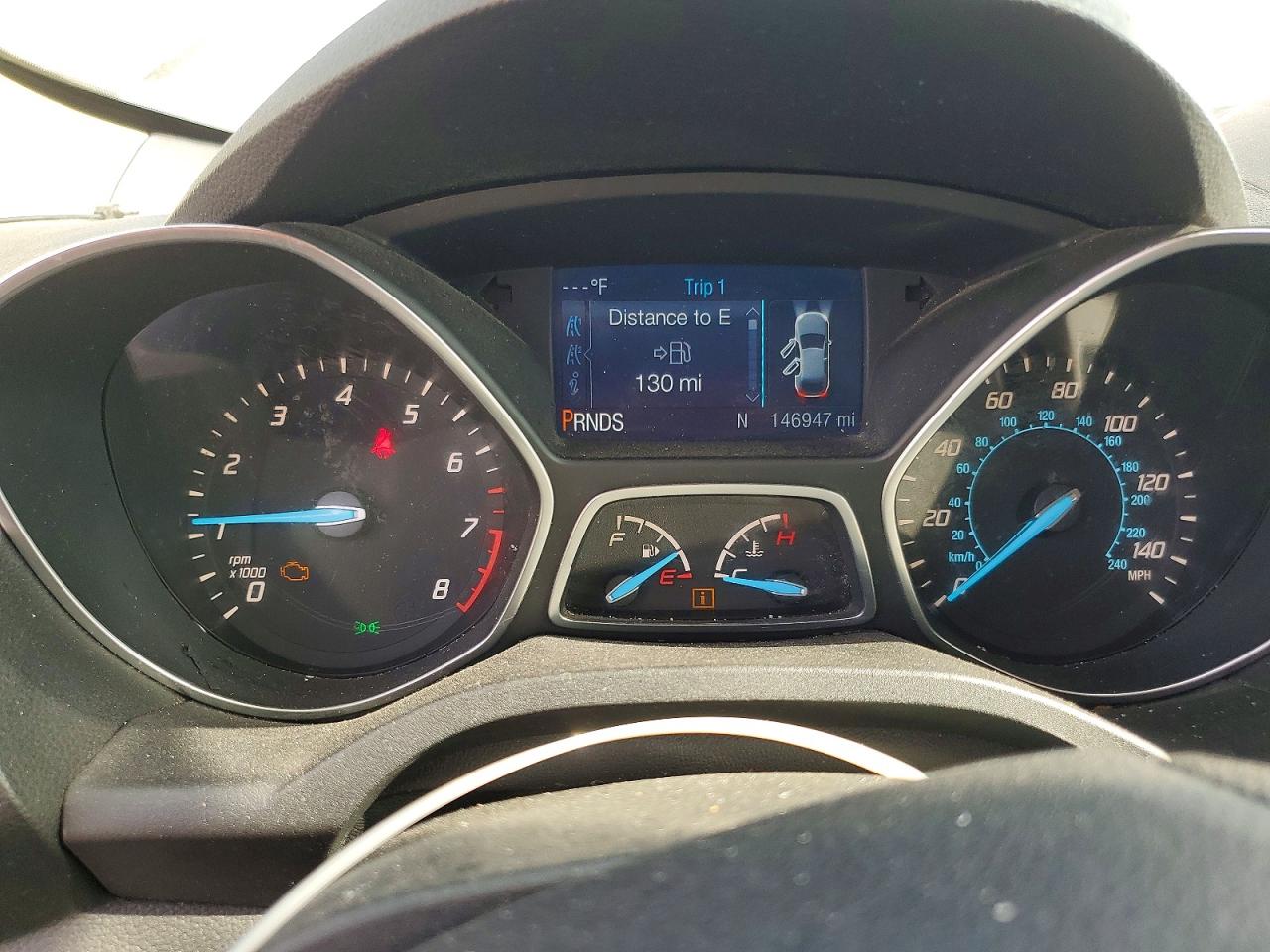 2015 FORD ESCAPE SE photo 9