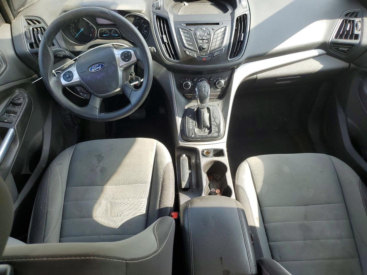 2015 FORD ESCAPE SE photo 8