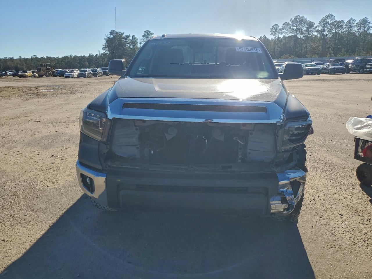2018 TOYOTA TUNDRA DOUBLE CAB SR photo 5