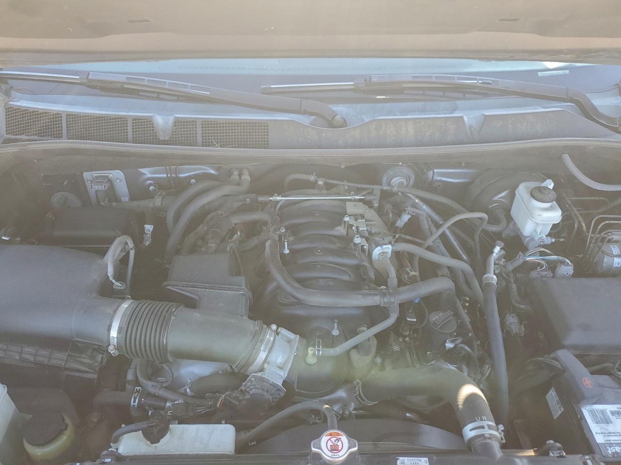 2018 TOYOTA TUNDRA DOUBLE CAB SR photo 11