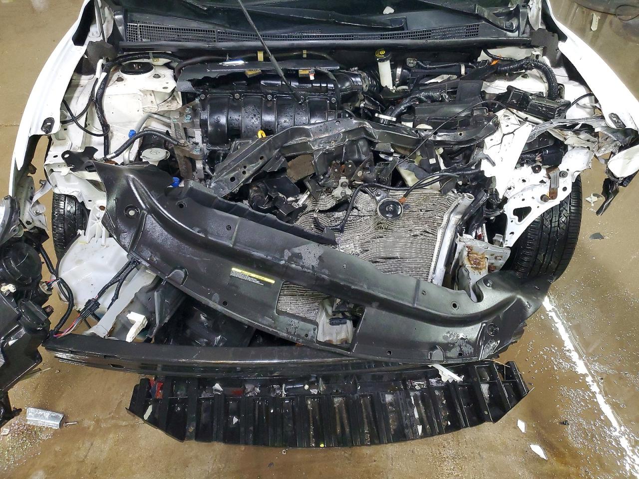 2015 NISSAN SENTRA S photo 11