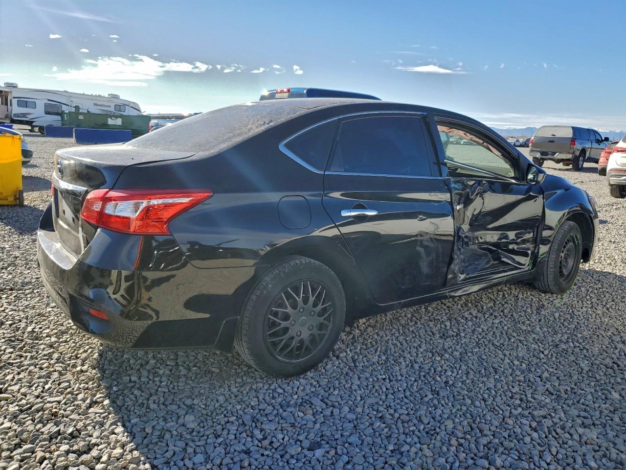 2018 NISSAN SENTRA S photo 3