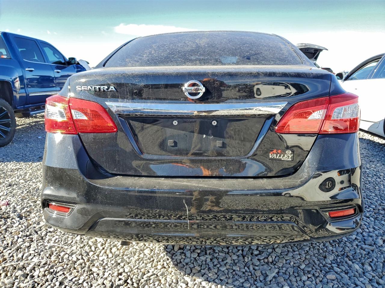 2018 NISSAN SENTRA S photo 6