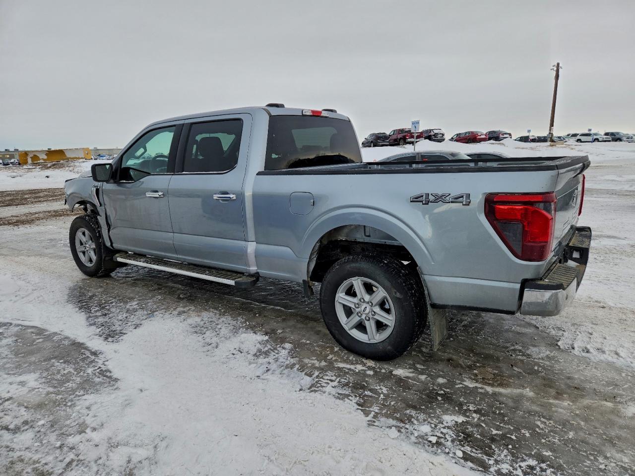 2025 FORD F150 XLT photo 2