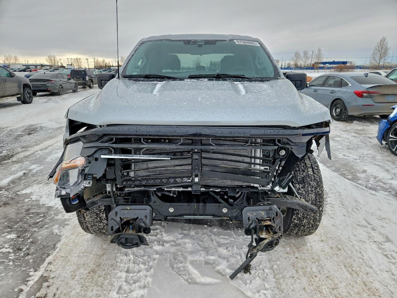 2025 FORD F150 XLT photo 5