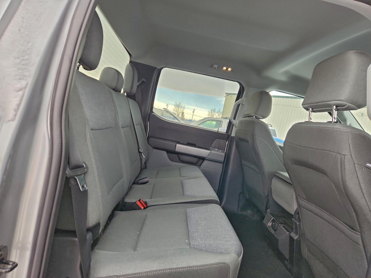 2025 FORD F150 XLT photo 10