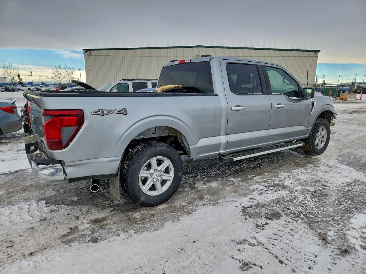 2025 FORD F150 XLT photo 3