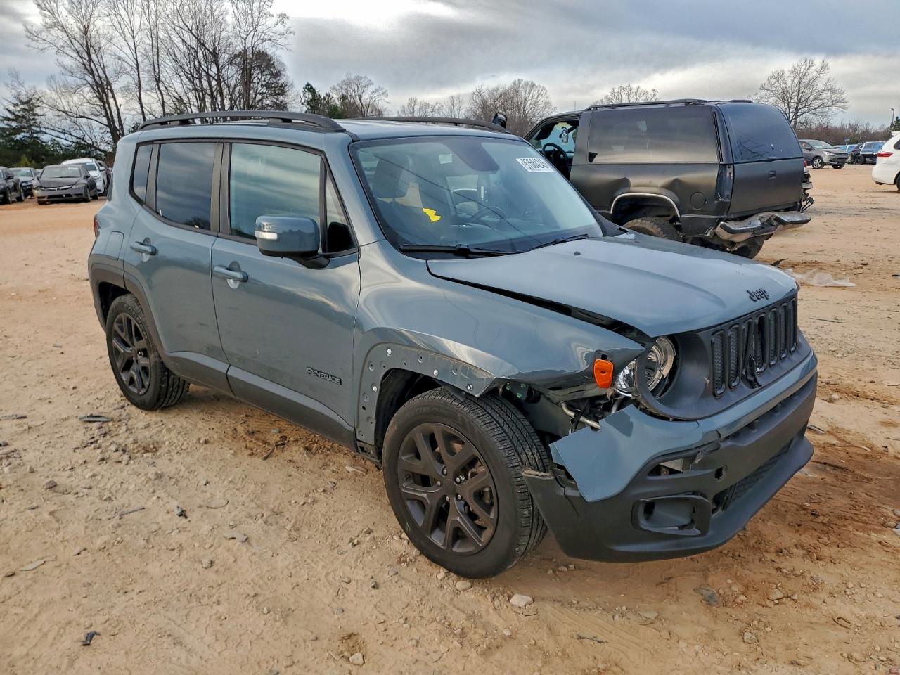 2017 JEEP RENEGADE LATITUDE photo 10