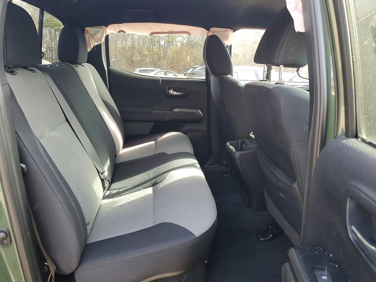 2021 TOYOTA TACOMA DOUBLE CAB photo 10