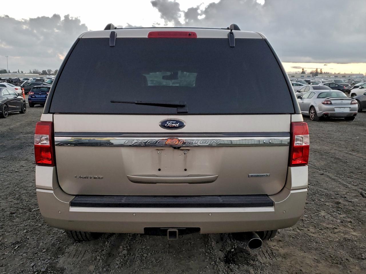 2017 FORD EXPEDITION EL LIMITED photo 11