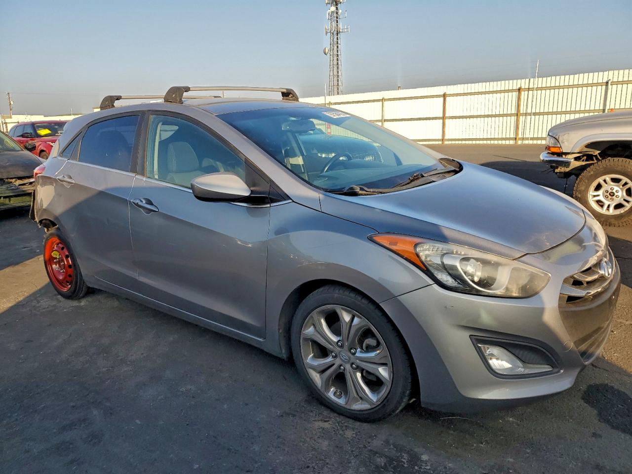 2013 HYUNDAI ELANTRA GT photo 4