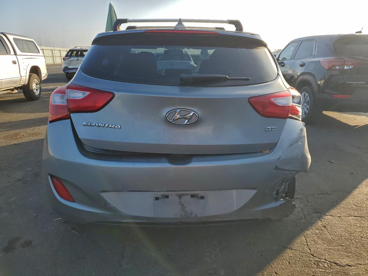 2013 HYUNDAI ELANTRA GT photo 6