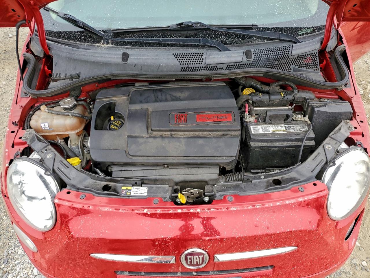 2012 FIAT 500 POP photo 11