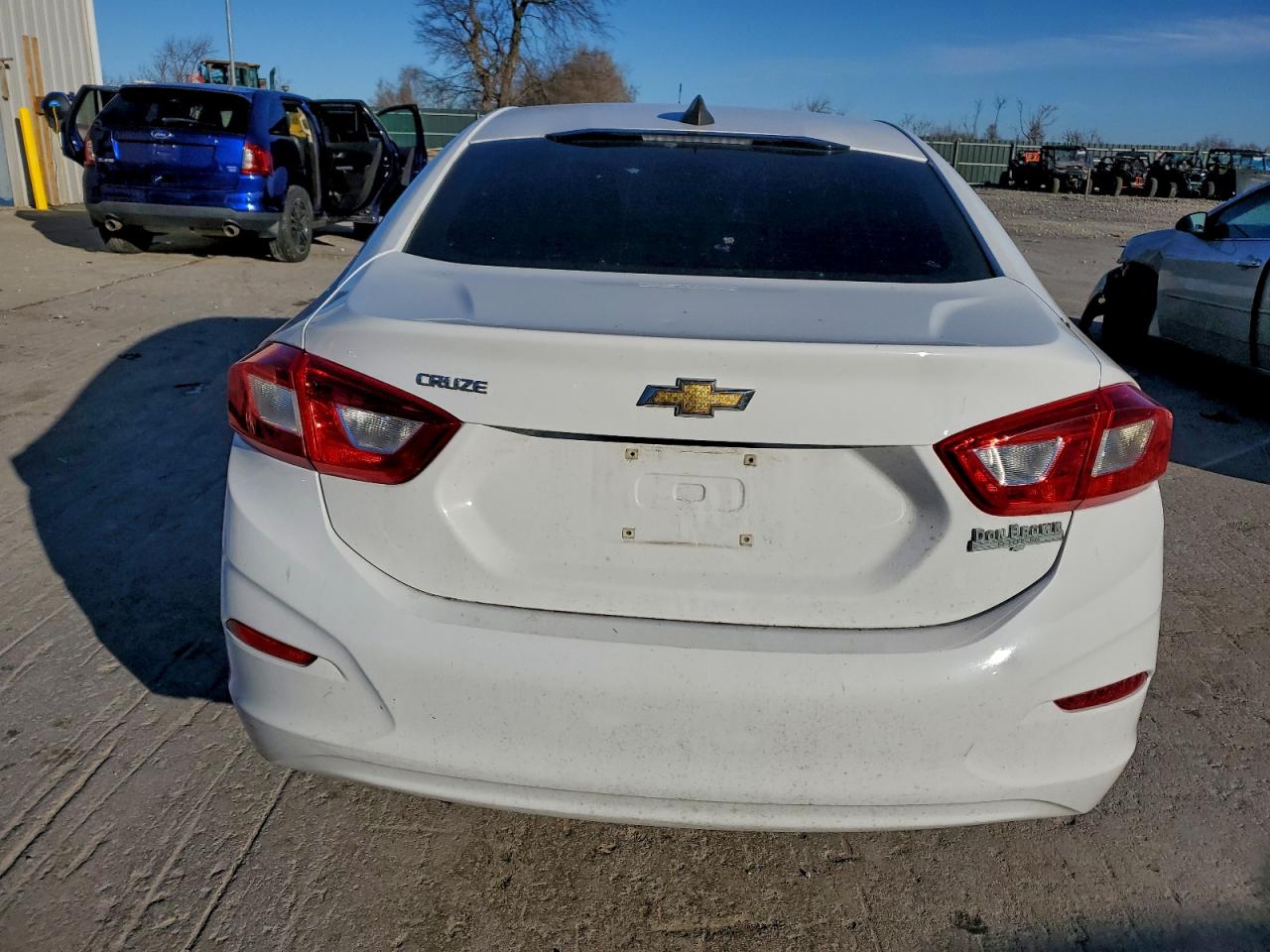 2016 CHEVROLET CRUZE LS photo 6