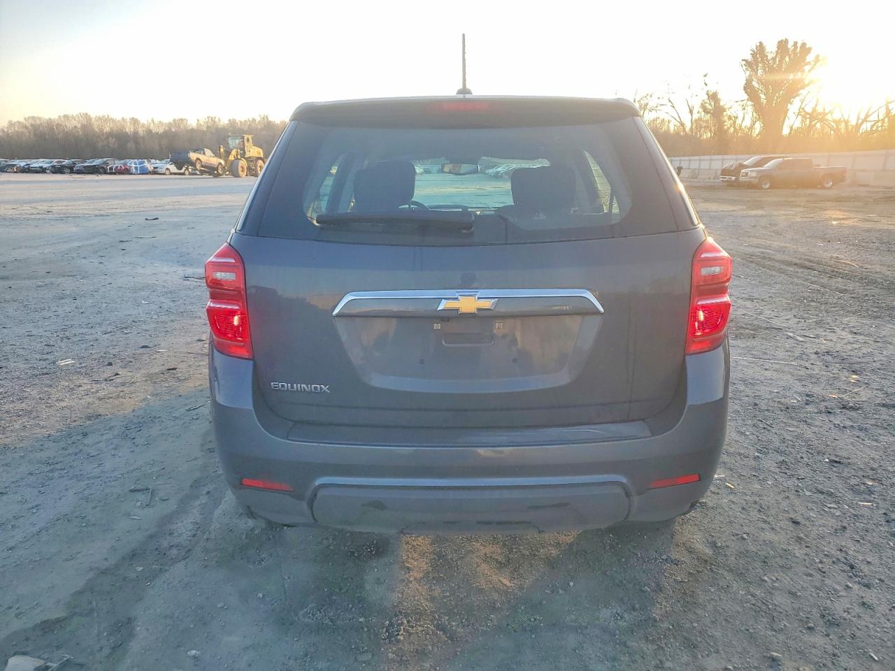 2017 CHEVROLET EQUINOX LS photo 6