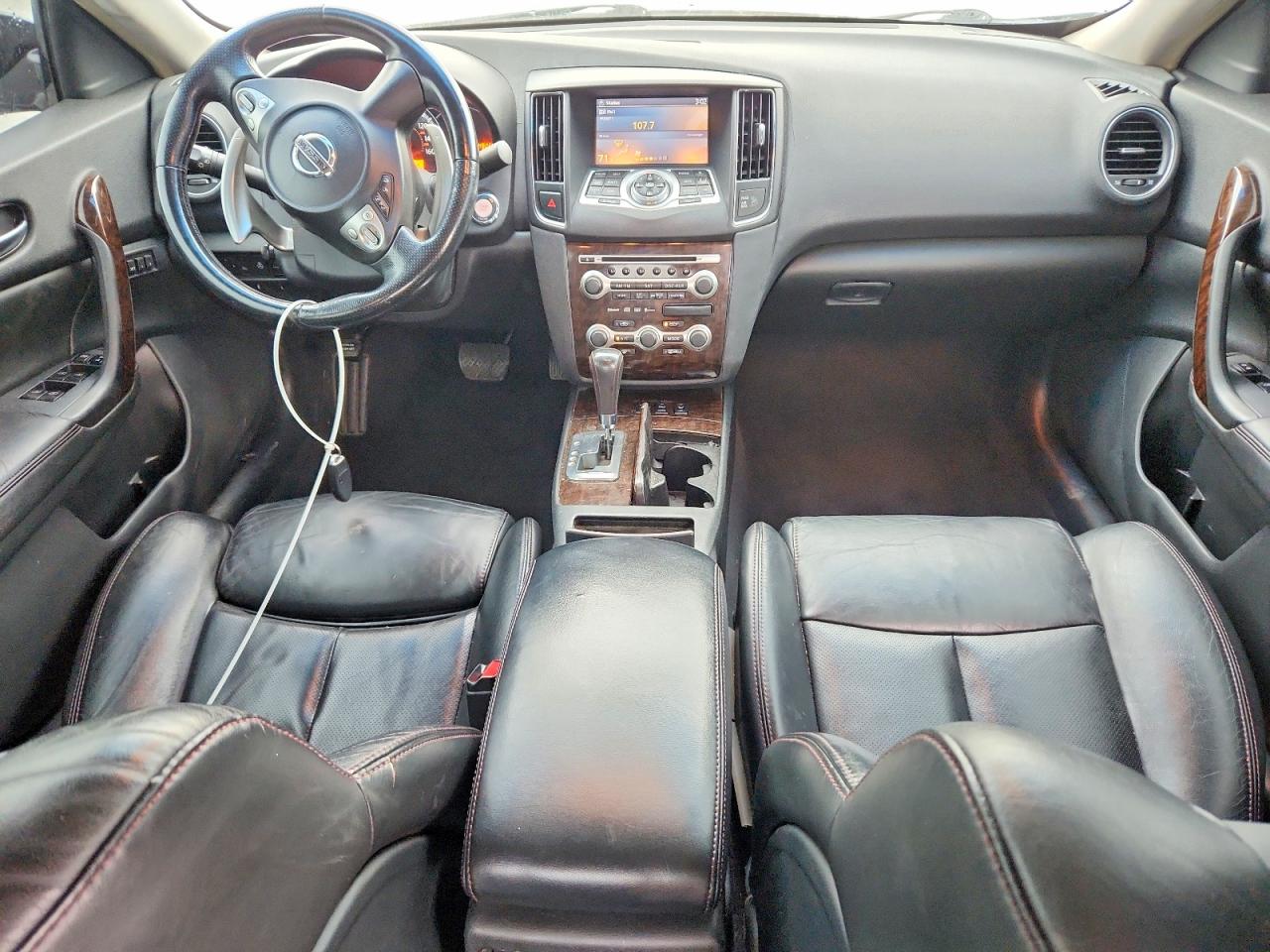 2009 NISSAN MAXIMA S photo 22