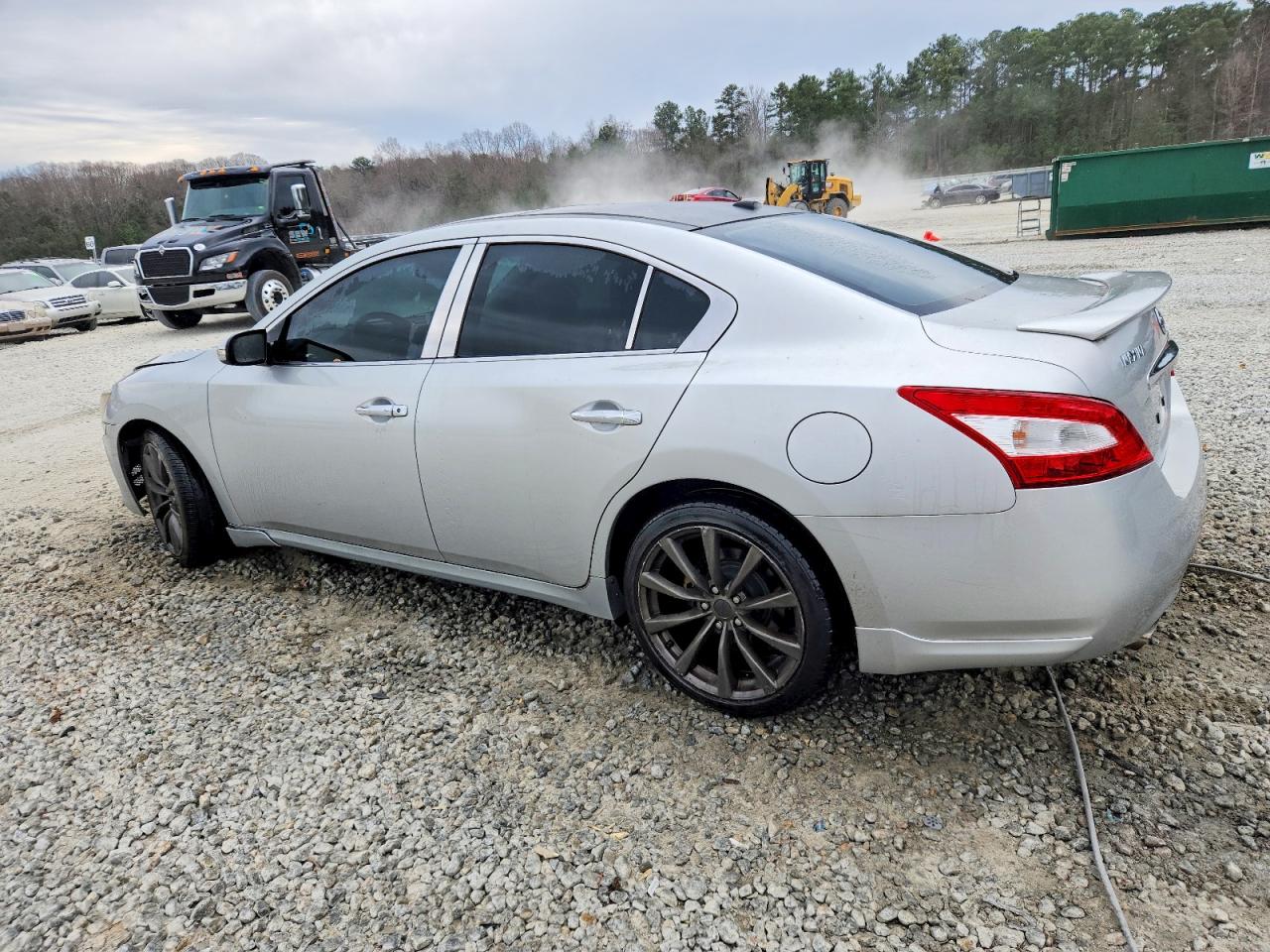 2009 NISSAN MAXIMA S photo 4