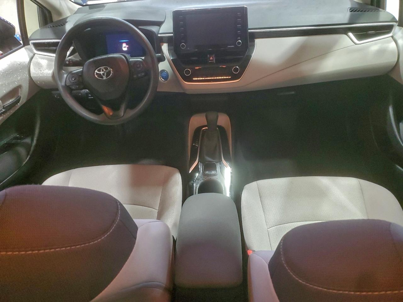 2022 TOYOTA COROLLA LE photo 22