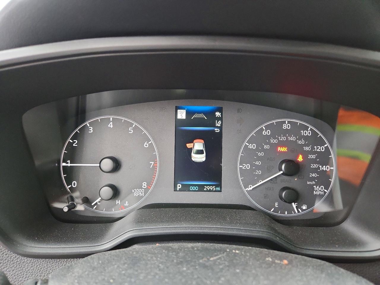 2025 TOYOTA COROLLA LE photo 9