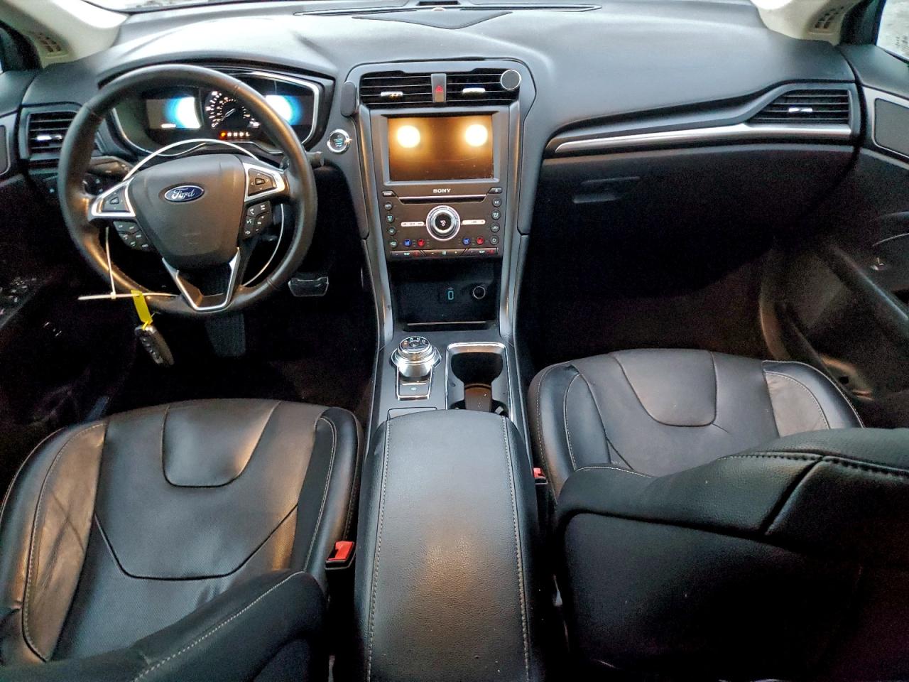 2017 FORD FUSION TITANIUM PHEV photo 8
