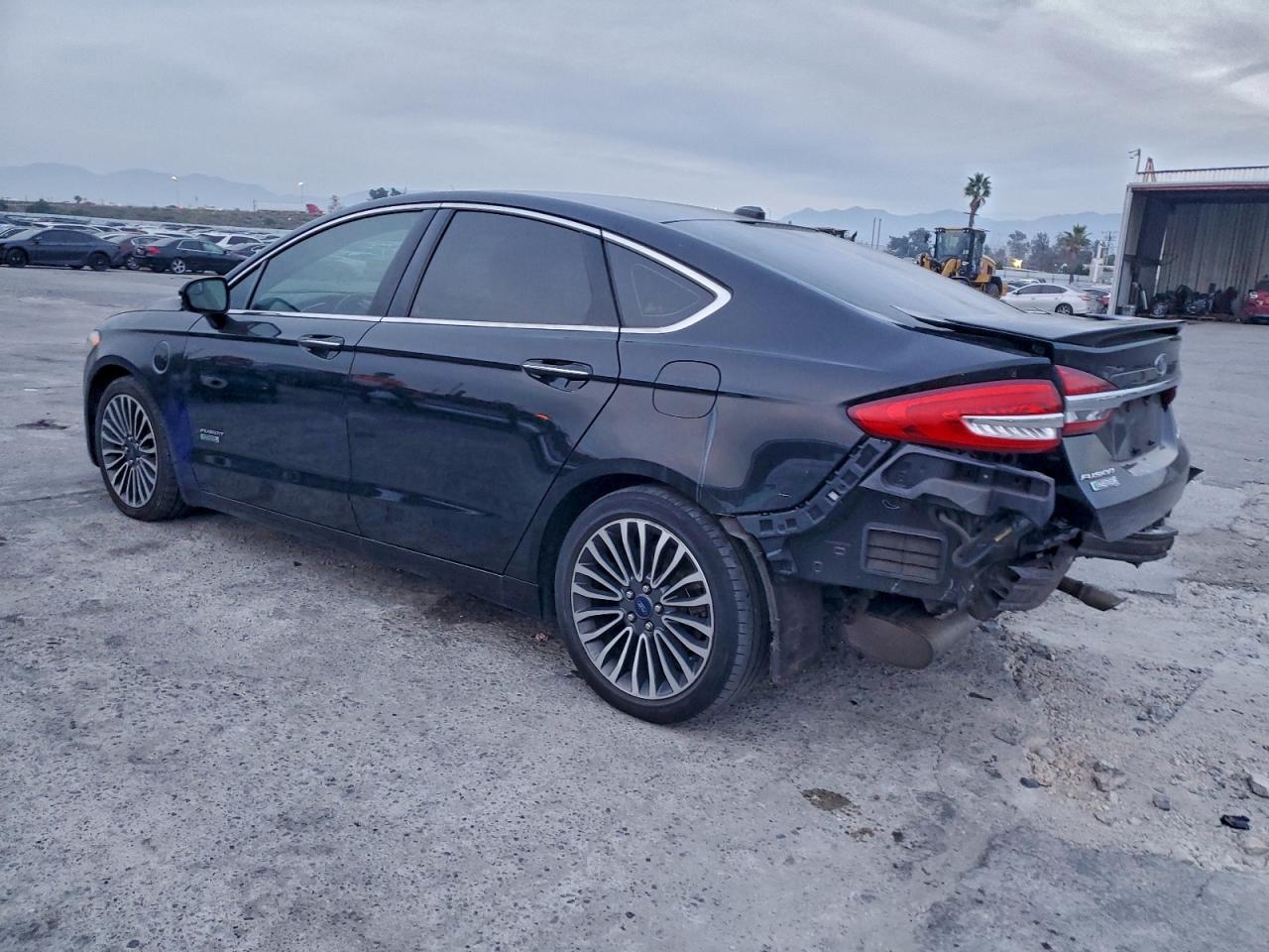 2017 FORD FUSION TITANIUM PHEV photo 2