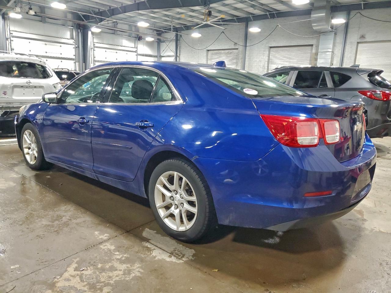 2013 CHEVROLET MALIBU 1LT photo 2