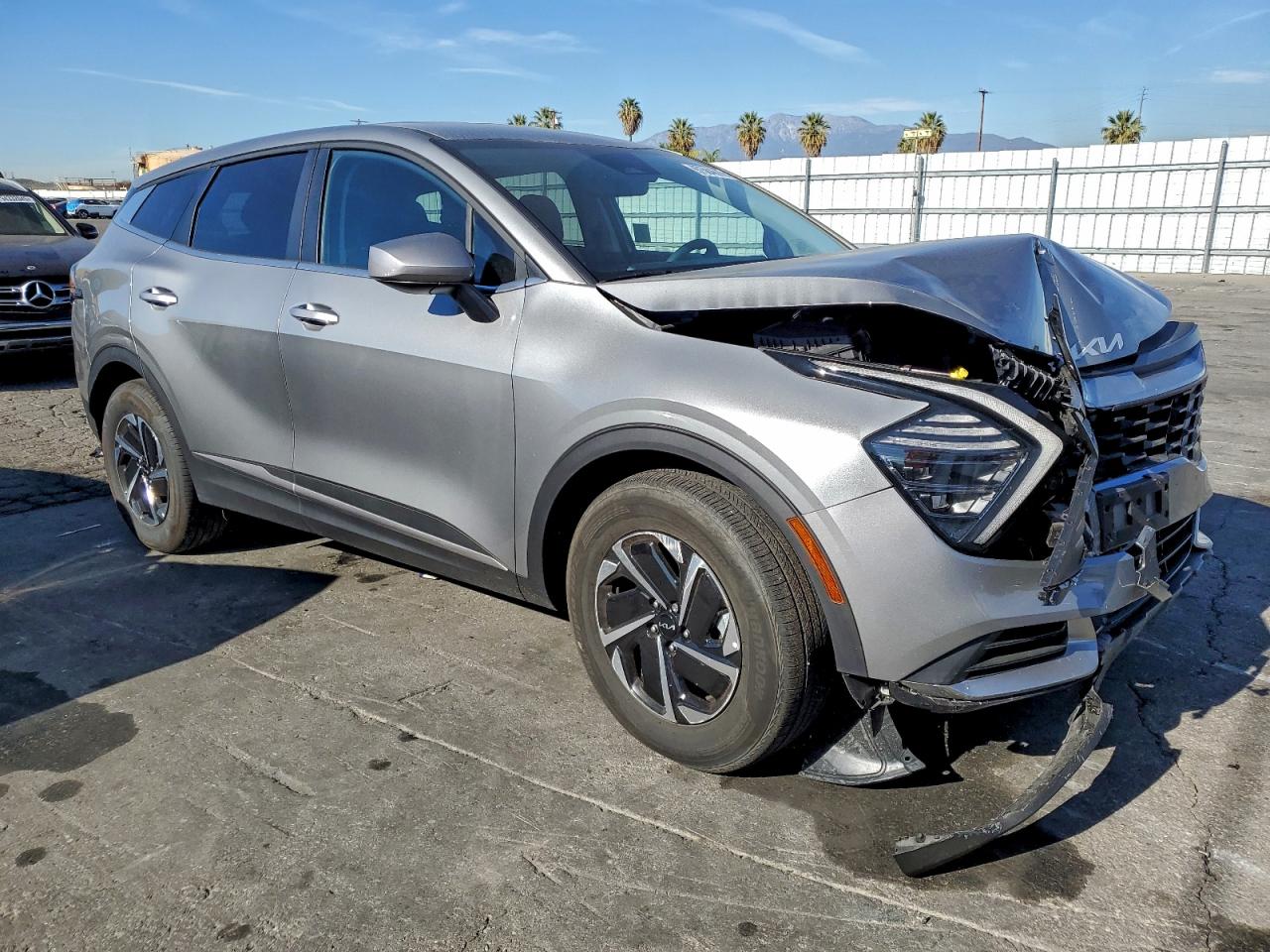2025 KIA SPORTAGE LX photo 4