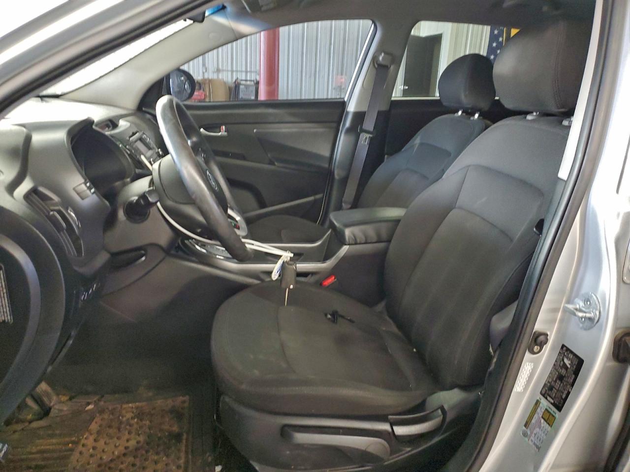 2012 KIA SPORTAGE LX photo 7