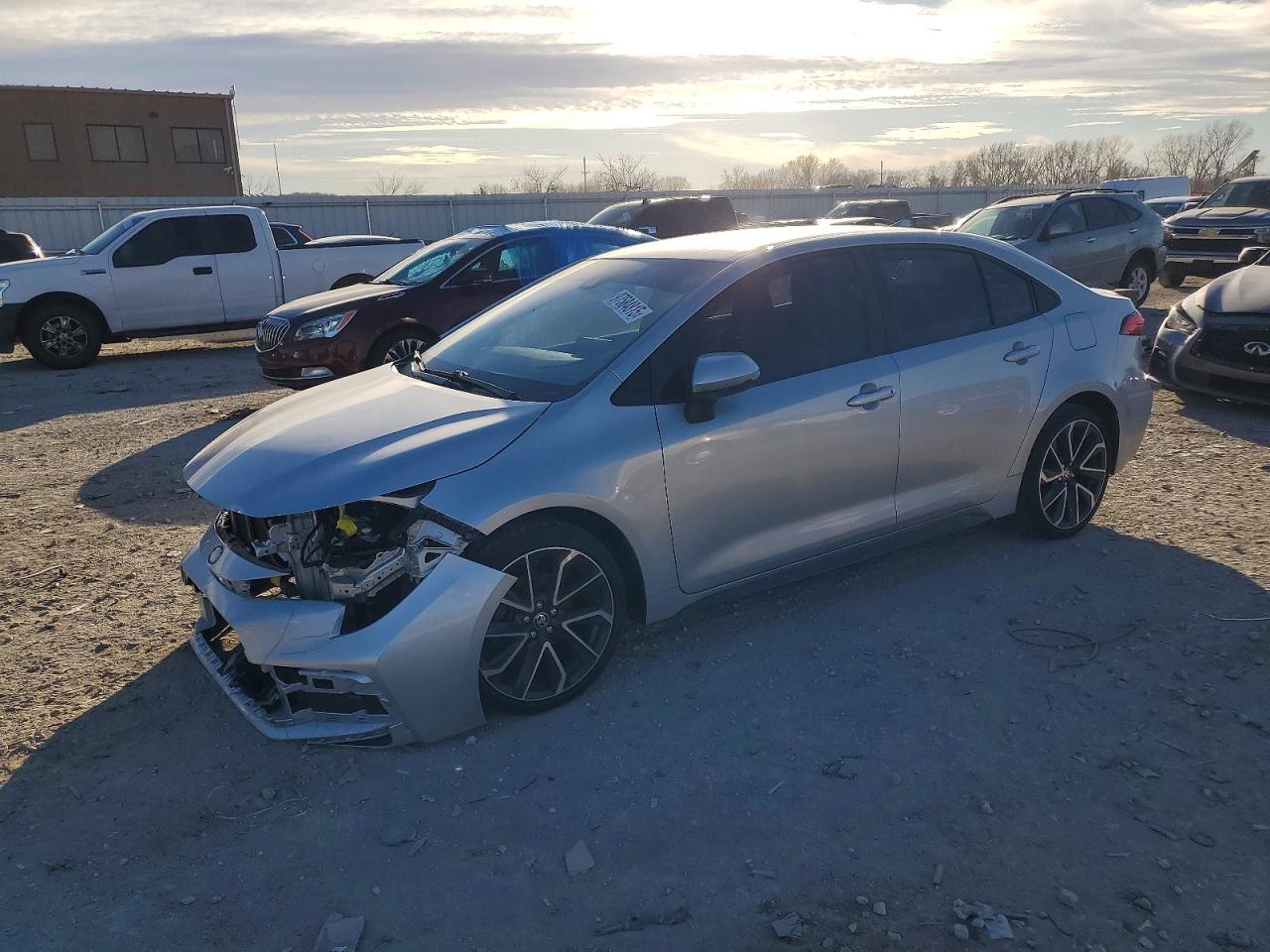 2022 TOYOTA COROLLA