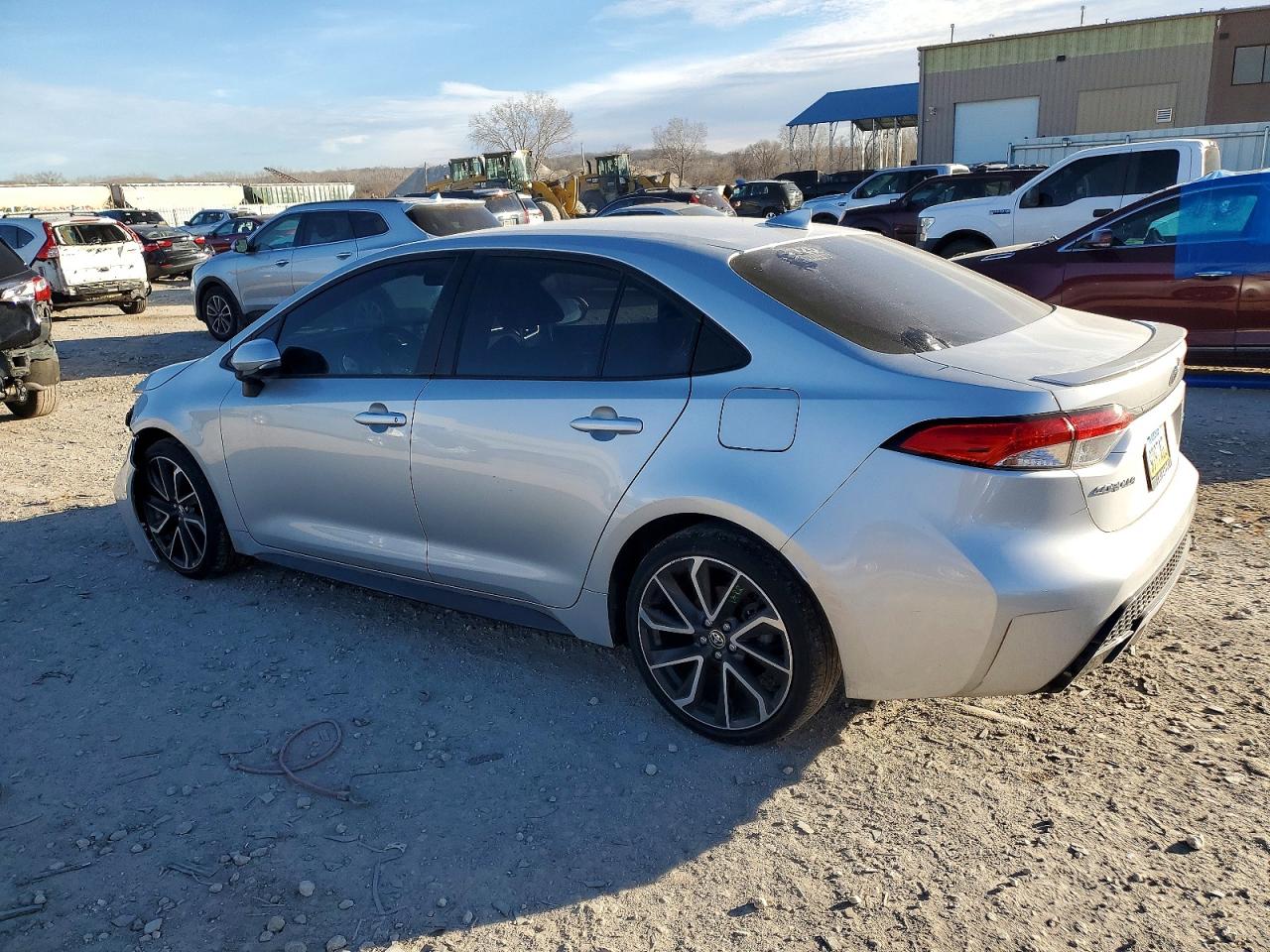 2022 TOYOTA COROLLA SE photo 4
