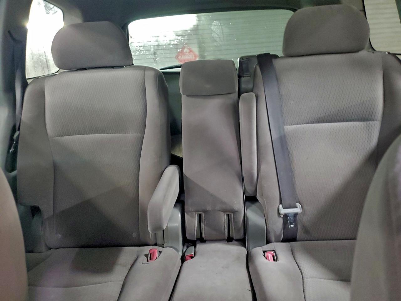 2008 TOYOTA HIGHLANDER photo 10