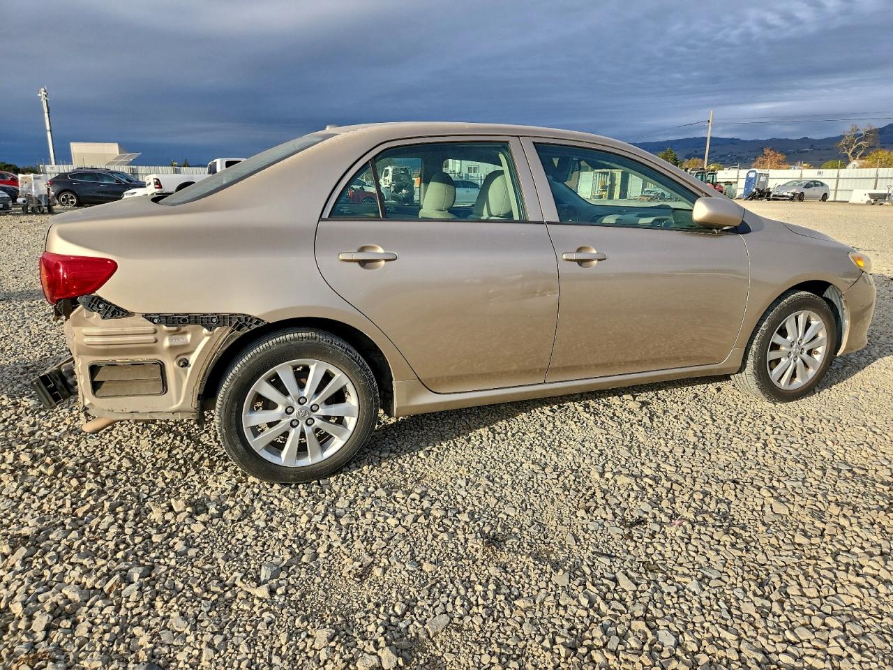 2009 TOYOTA COROLLA BASE photo 3