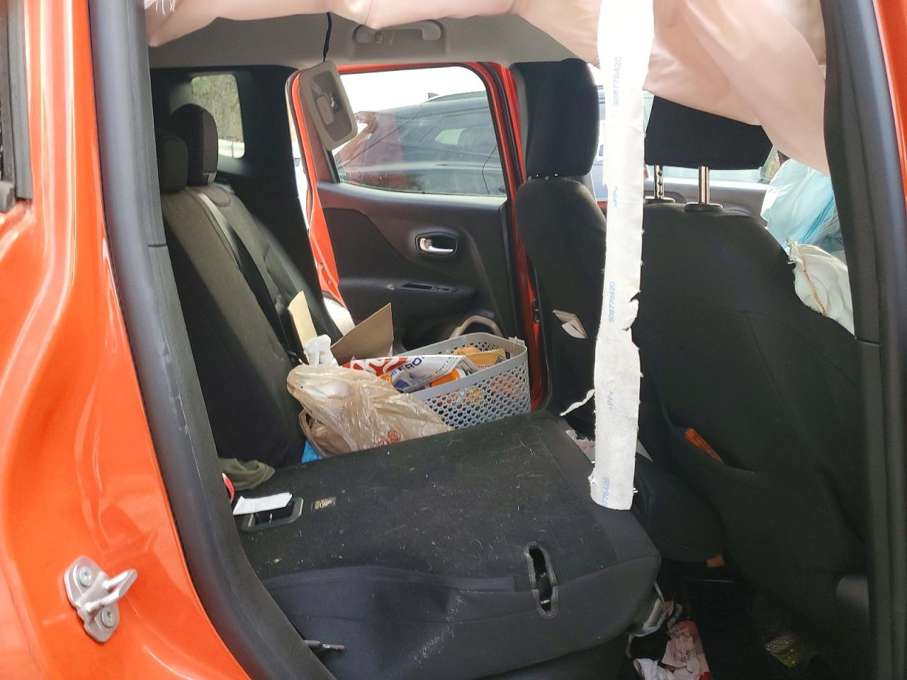 2017 JEEP RENEGADE LATITUDE photo 10