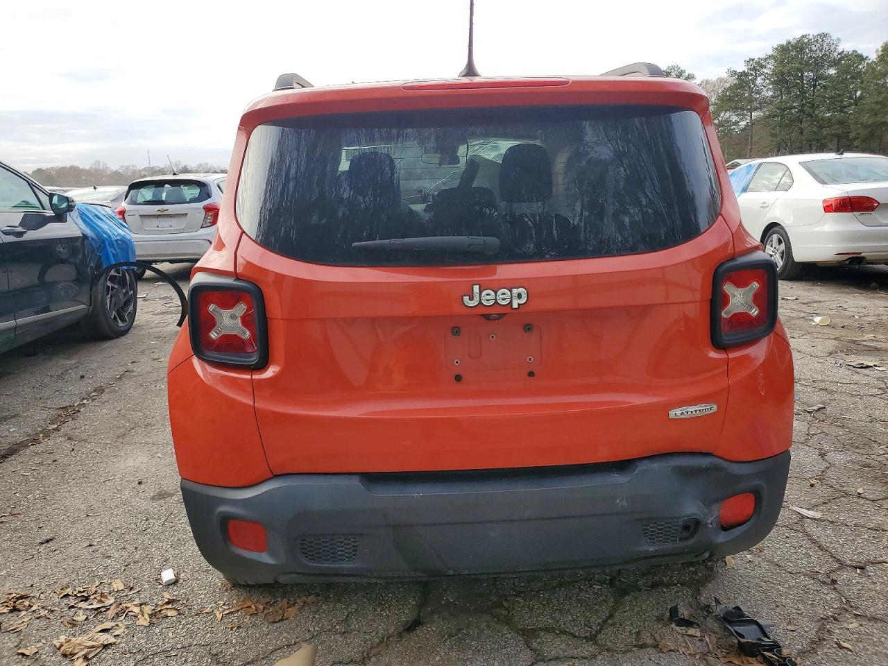 2017 JEEP RENEGADE LATITUDE photo 6