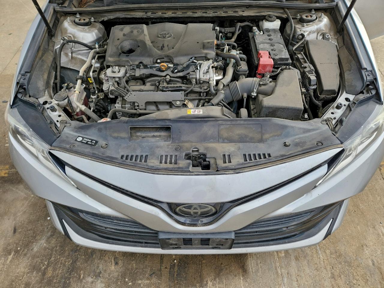 2020 TOYOTA CAMRY LE photo 11