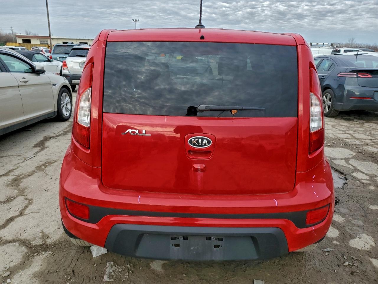 2012 KIA SOUL + photo 6