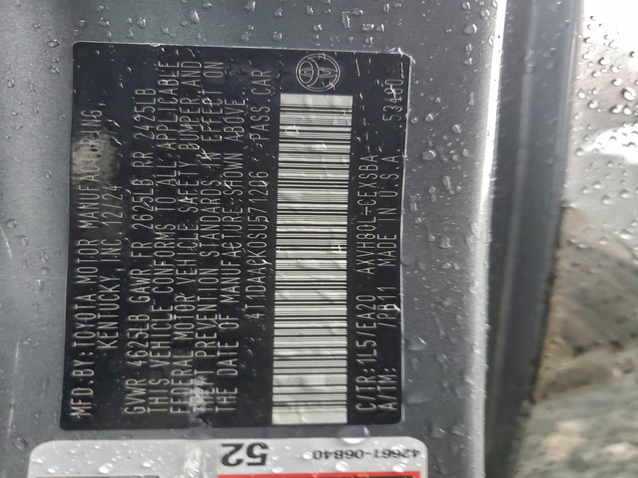 2025 TOYOTA CAMRY XSE photo 13