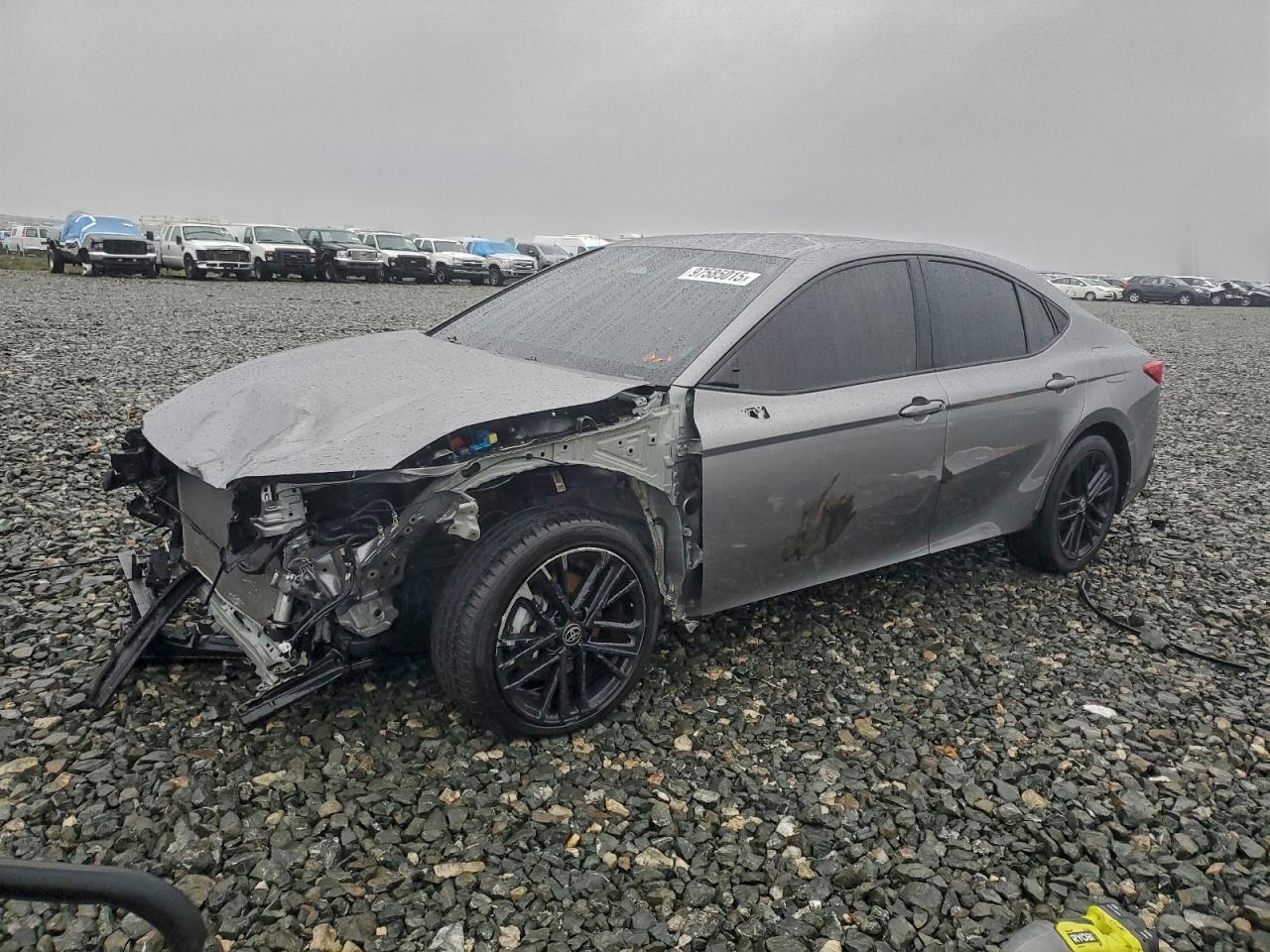 2025 TOYOTA CAMRY