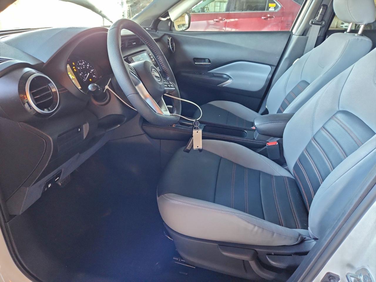 2022 NISSAN KICKS SR photo 7